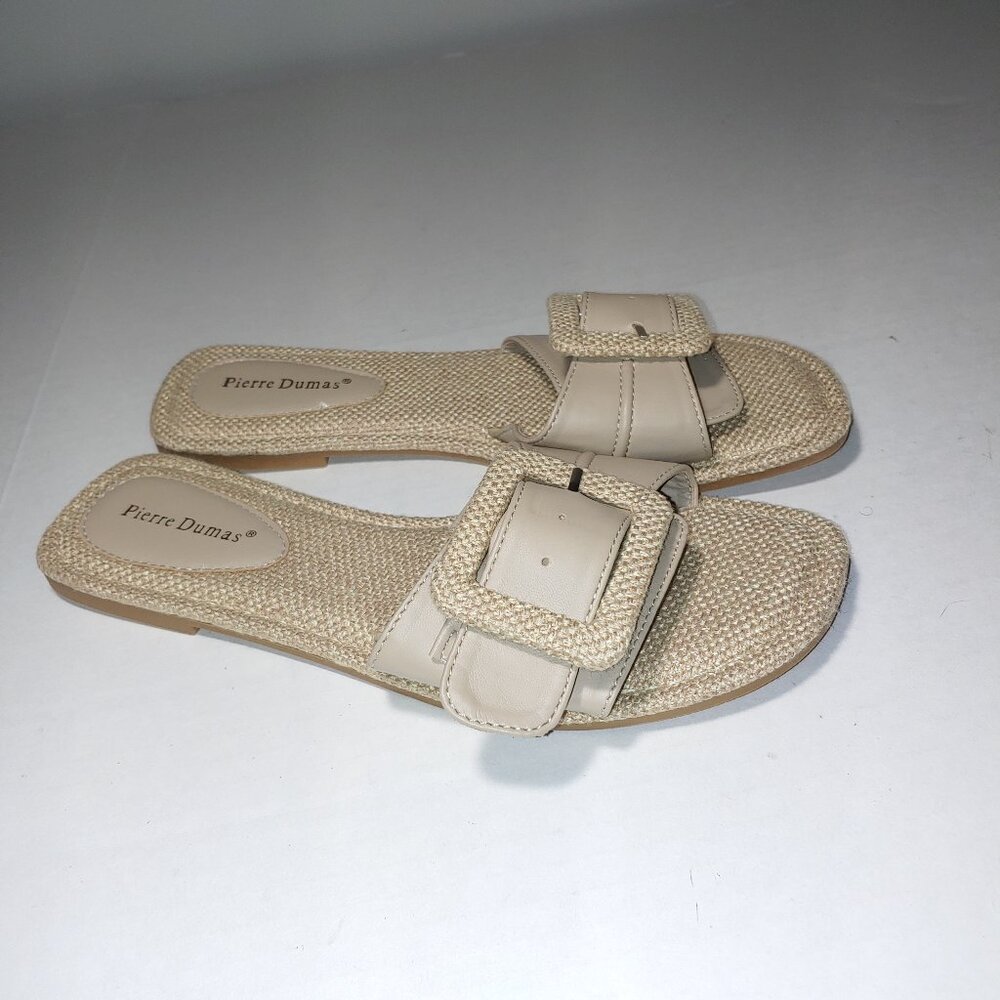 Pierre Dumas Chester Buckle Front Sandals Size 7 Cream